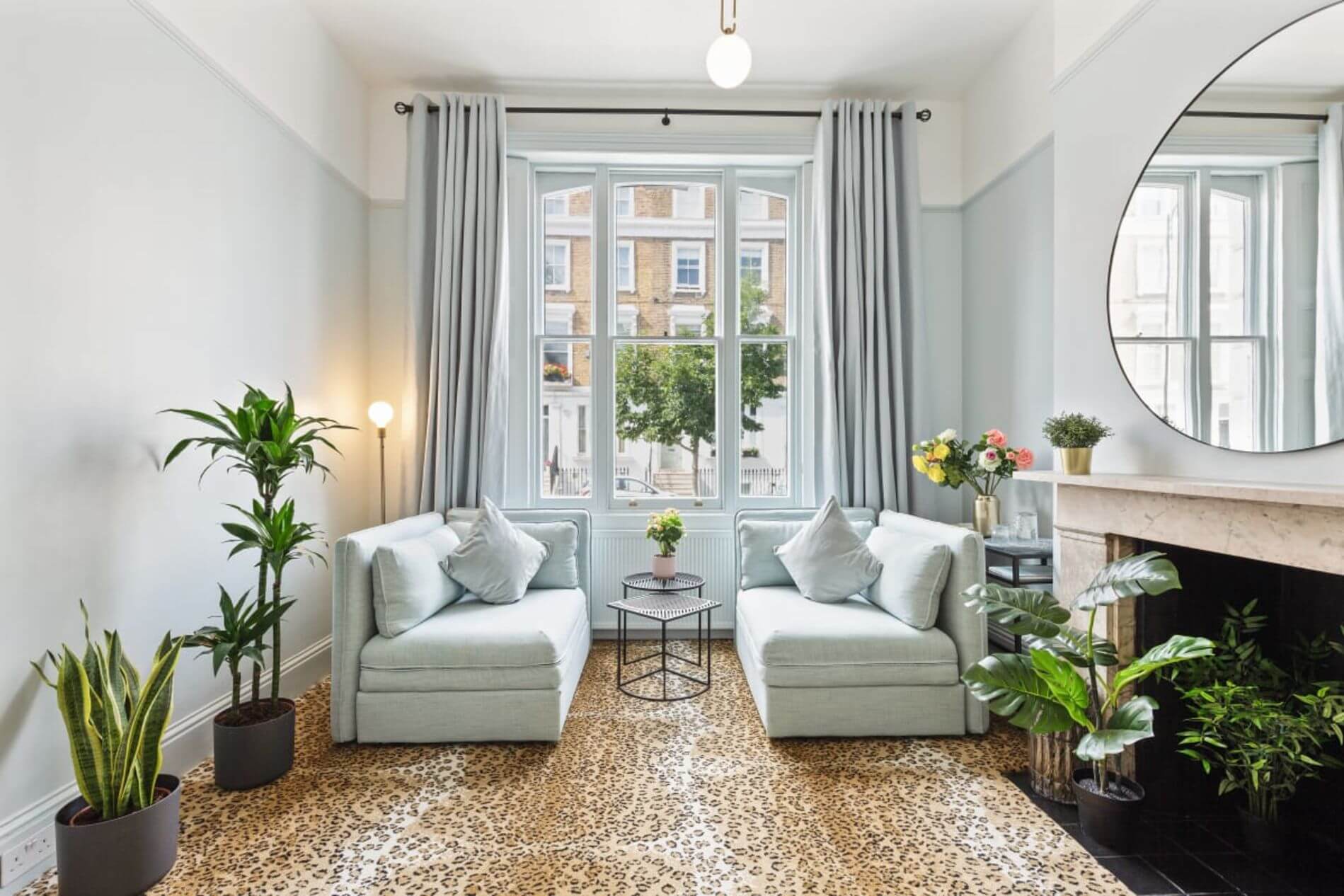 Luxury flat rental in London