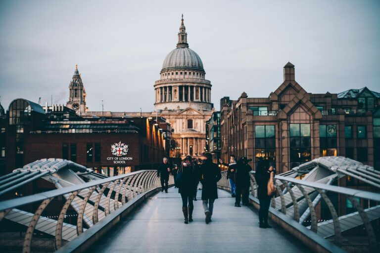 Déménager à Londres : Conseils essentiels pour déménager dans la capitale du Royaume-Uni